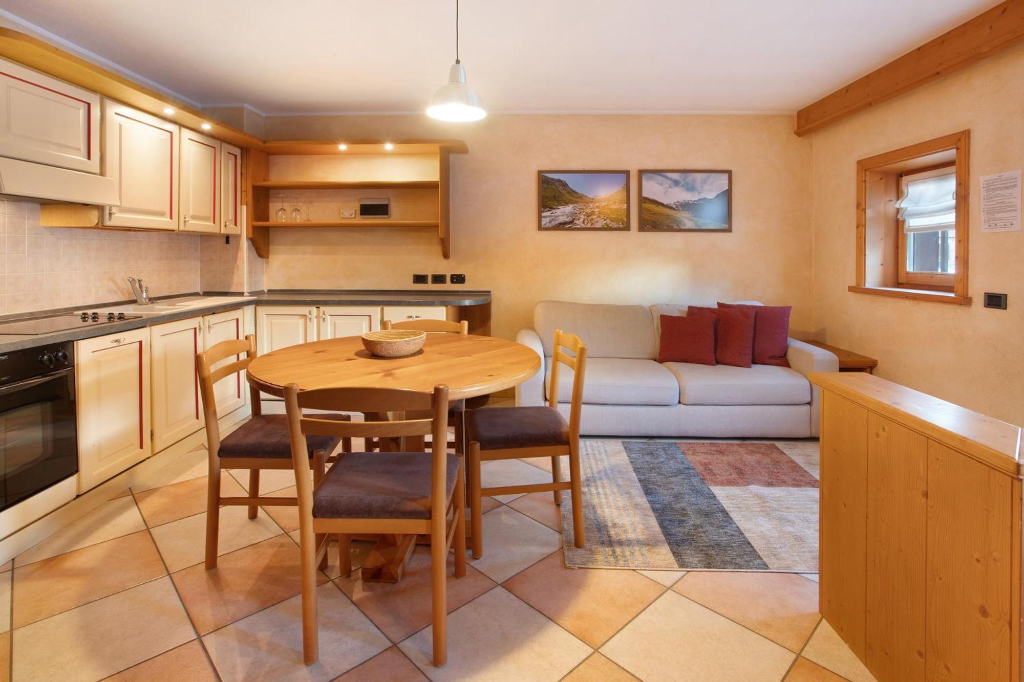 Ferienwohnung Al Bait Da Marangona Livigno Exterior foto